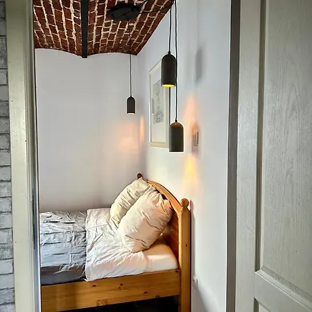 94 アパート Welkenraedt